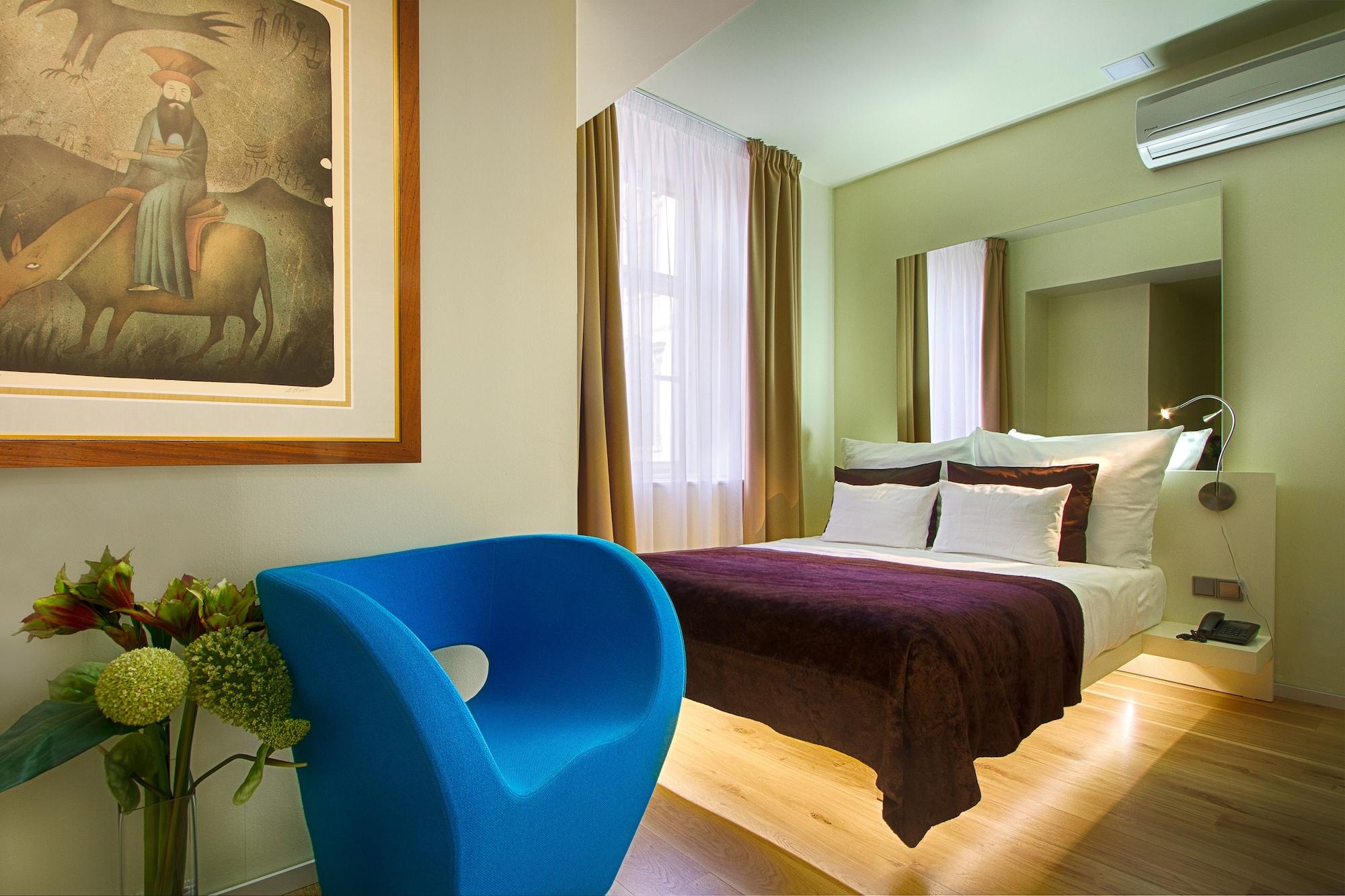 فندق ثري ستوركس براغ المظهر الخارجي الصورة A room at the hotel