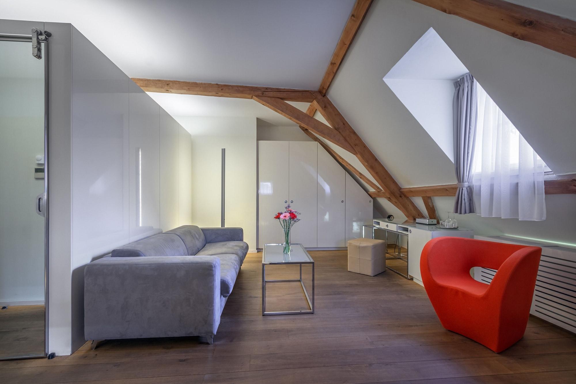 فندق ثري ستوركس براغ المظهر الخارجي الصورة A modern apartment in Berlin